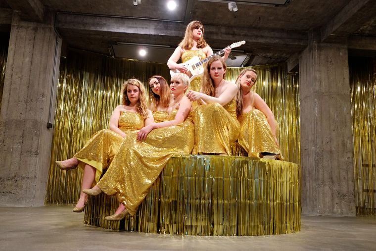 The girls that have participated in the performance Woman in E at the exhibition God, I Feel So Bad by Ragnar Kjartansson at Hafnarhús. Photo: Sunna Axels.